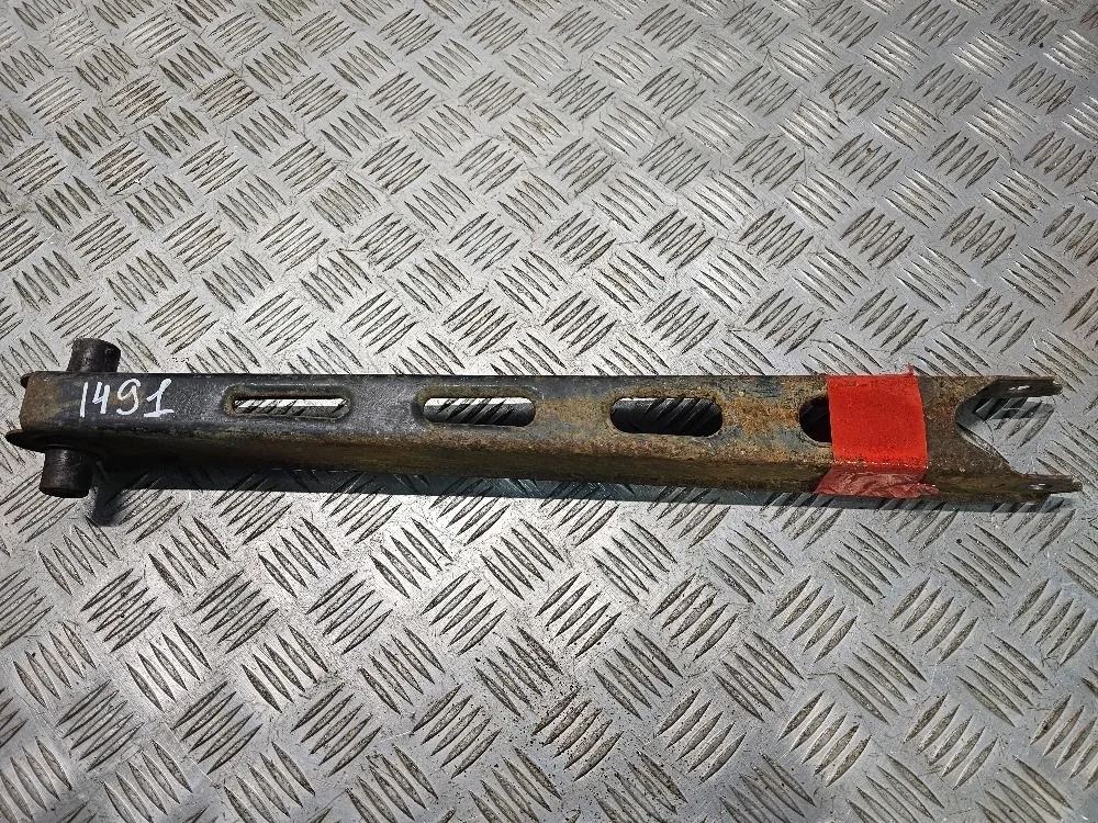 Рычаг задней подвески нижний Opel Vectra b