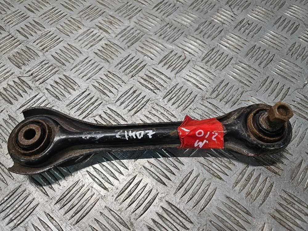 Рычаг нижний задний Mercedes-Benz W210