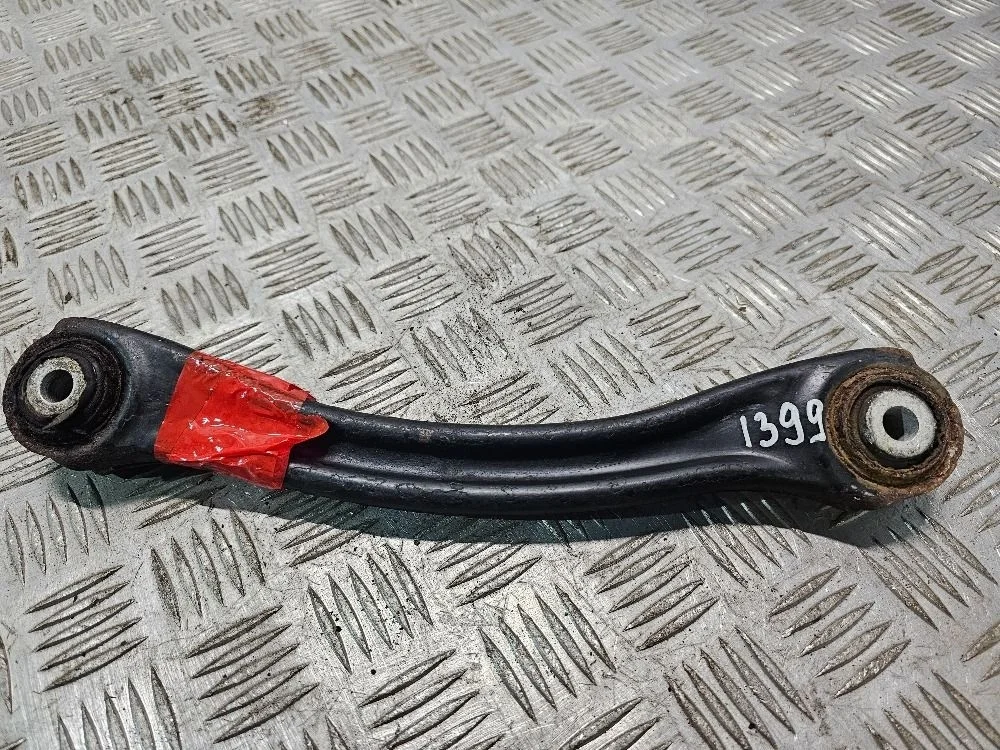 Рычаг подвески верхний Mercedes-Benz C-Class W203