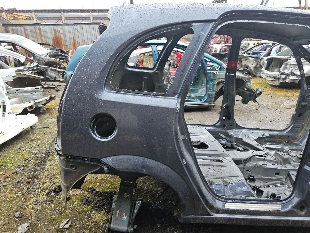 Крыло заднее правое на Opel Meriva A 1.6 2007