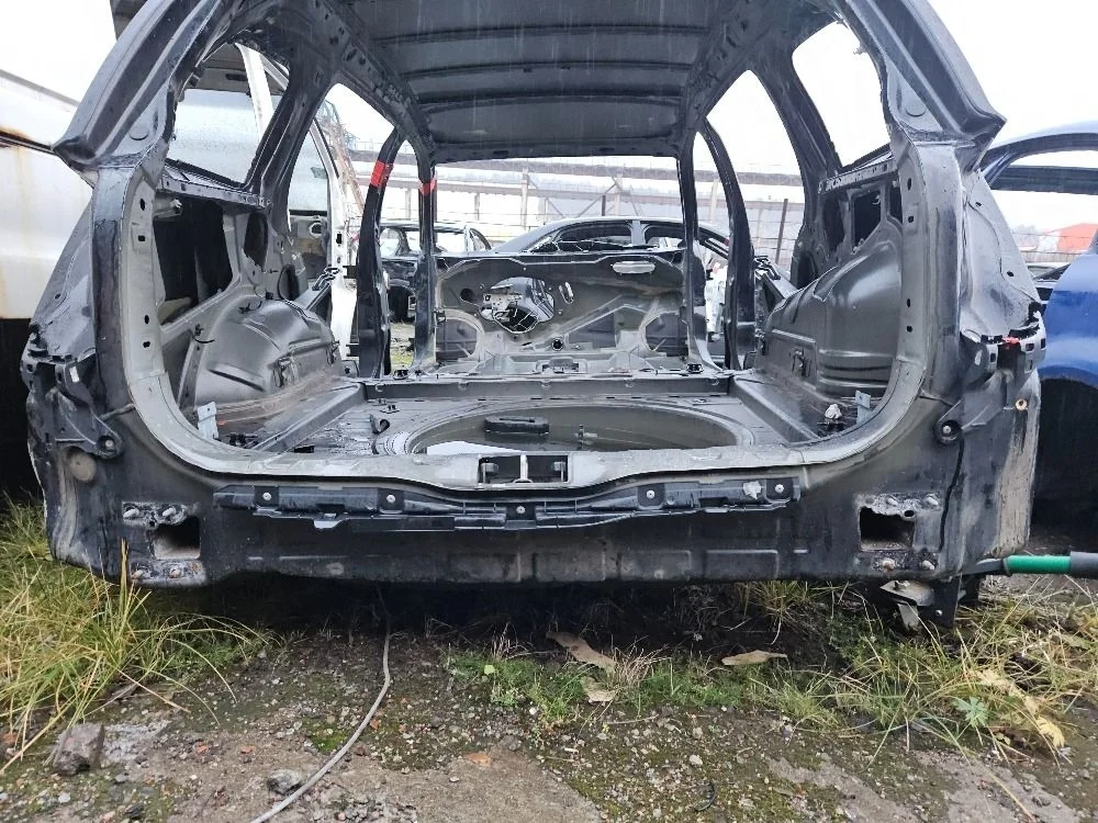 Панель задняя на Opel Astra H 2007 1.8 универсал