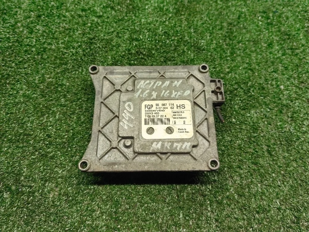 Блок управления двигателем Opel Astra H