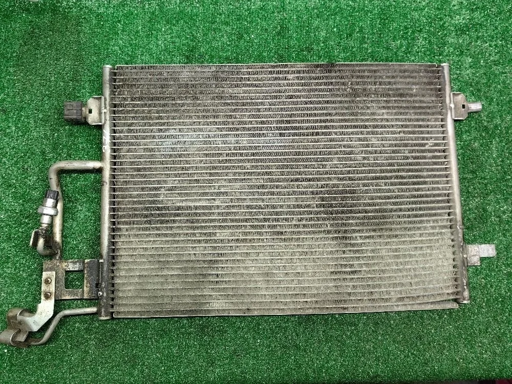 Радиатор кондиционера VW Passat B5+