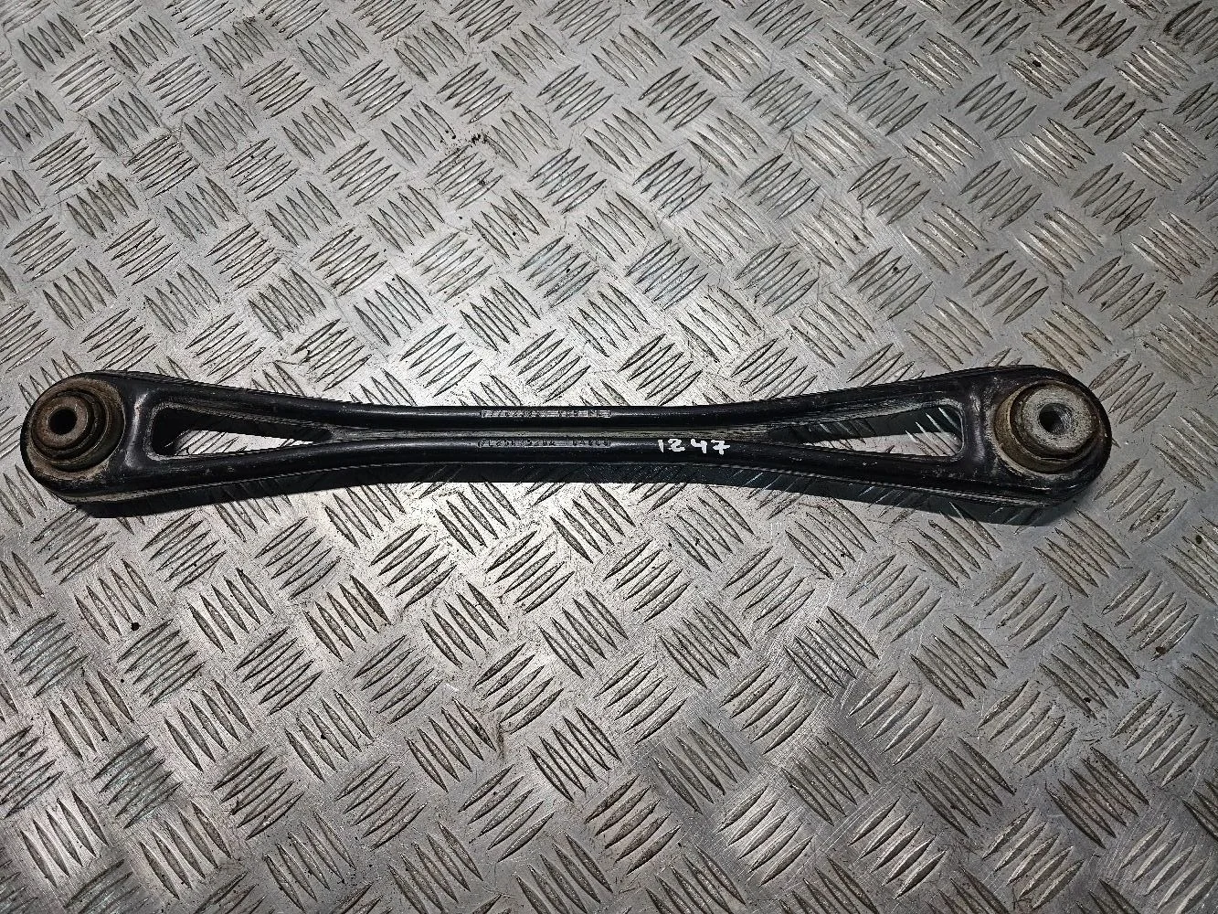 Рычаг Право/Лево VW Touareg