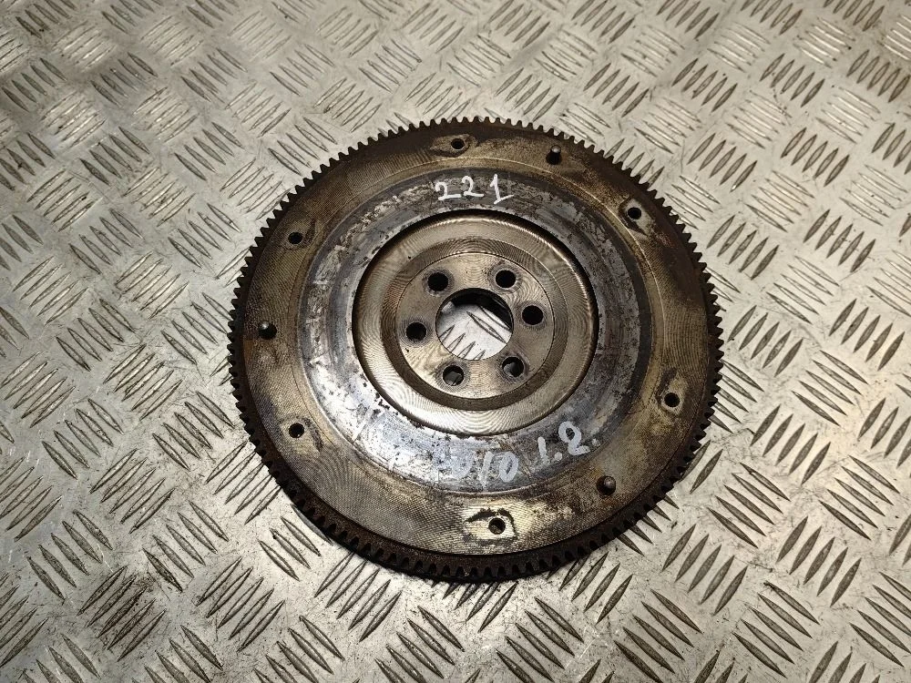 Маховик Volkswagen Polo