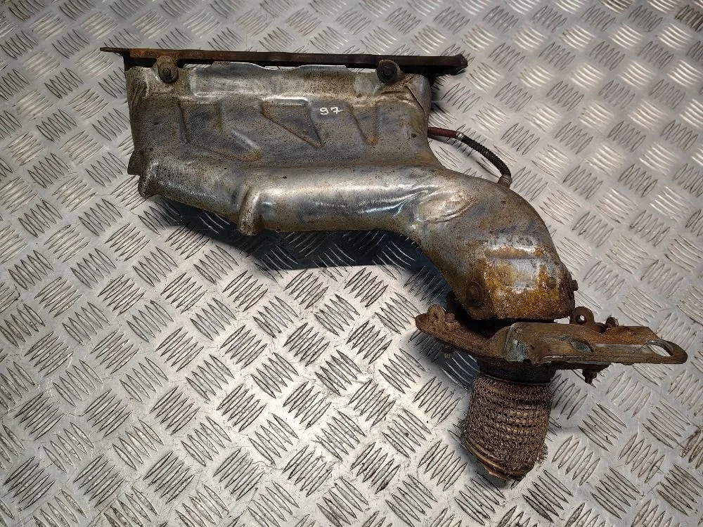 Коллектор выпускной Renault Duster