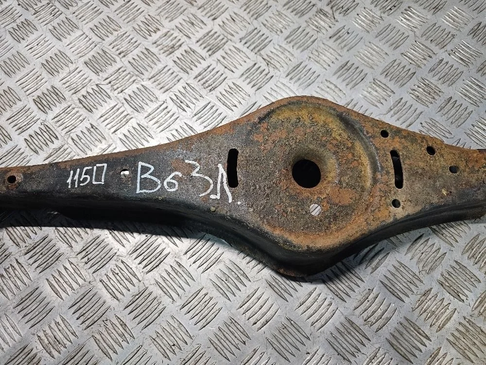 Рычаг задний под пружину VW Passat B6