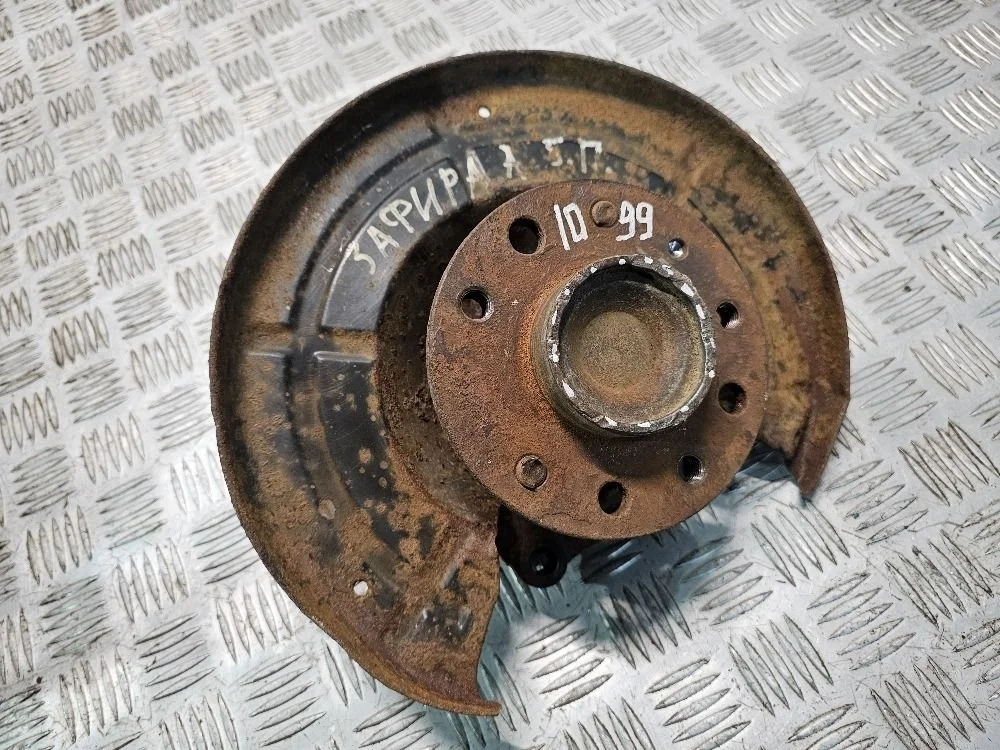 Ступица задняя правая  Opel Zafira A