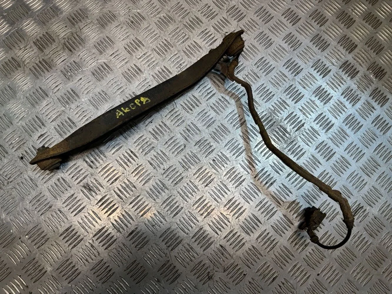 Рычаг подвески задний левый нижний Honda Accord 5