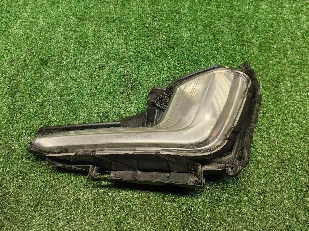 Противотуманная фара левая Kia Rio 3