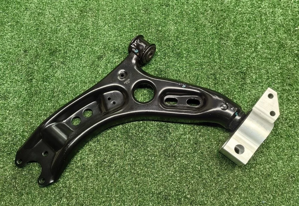 Рычаг передний Volkswagen Golf