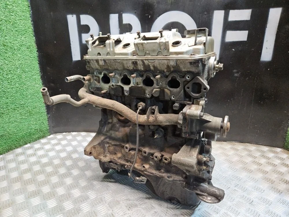 Блок без коленвала на Lancer 9 4G13