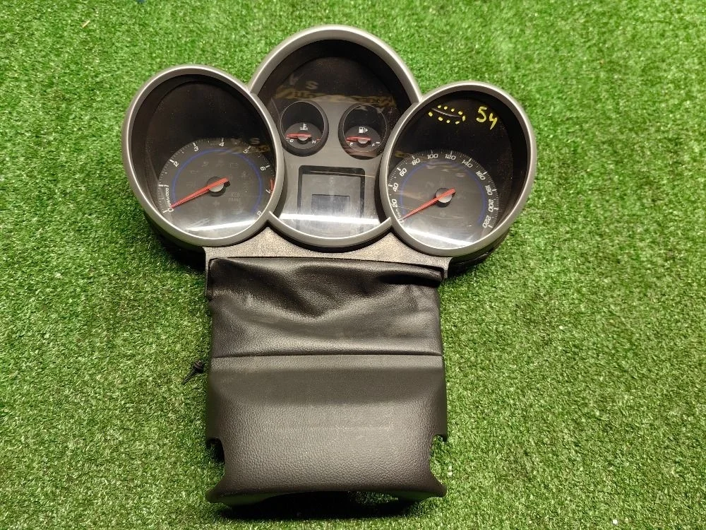 Панель приборов Chevrolet Cruze 1