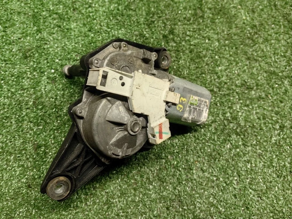 Моторчик стеклоочистителя задний Renault Sandero