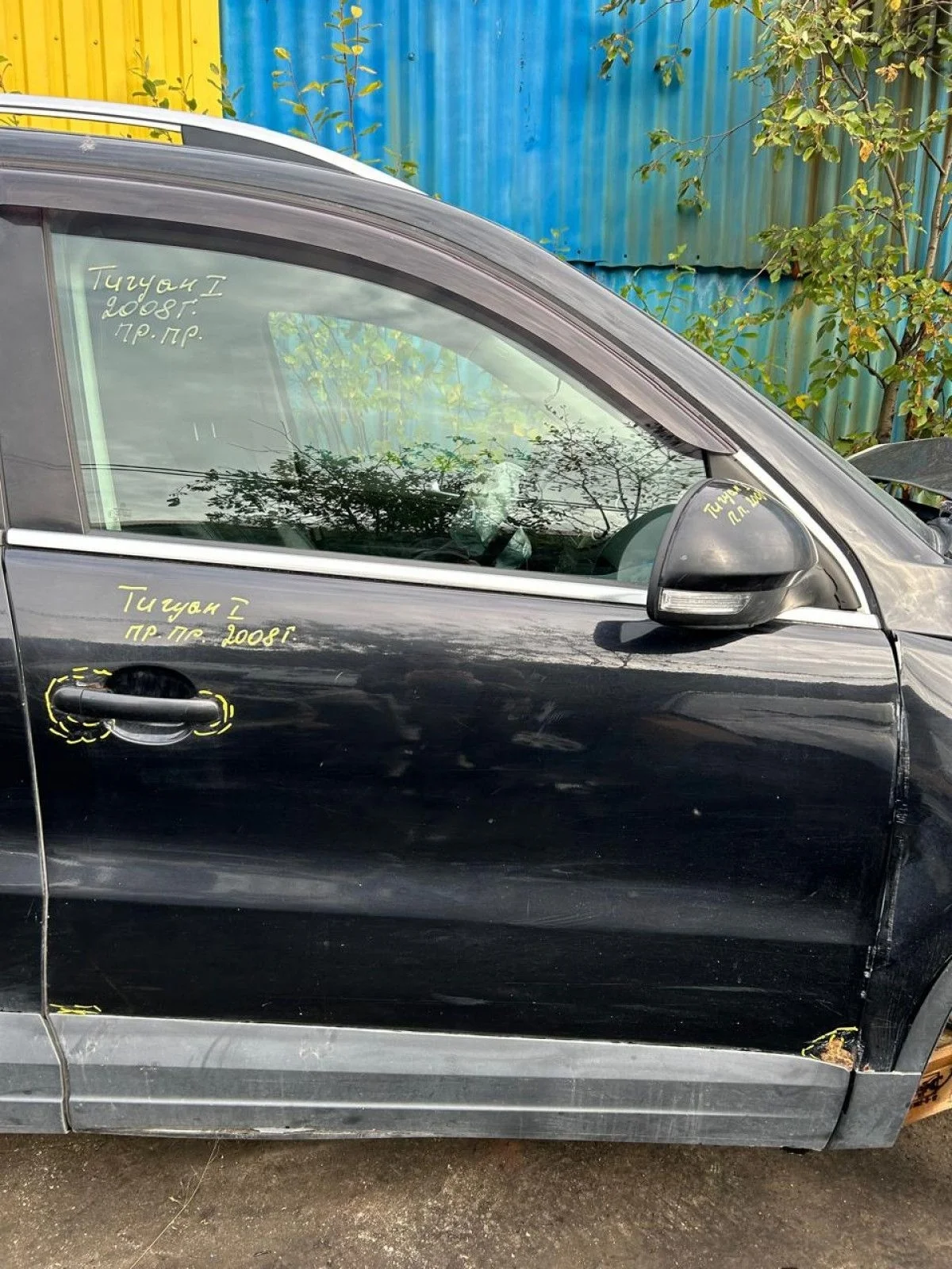 В наличии дверь передняя правая Volkswagen Tiguan