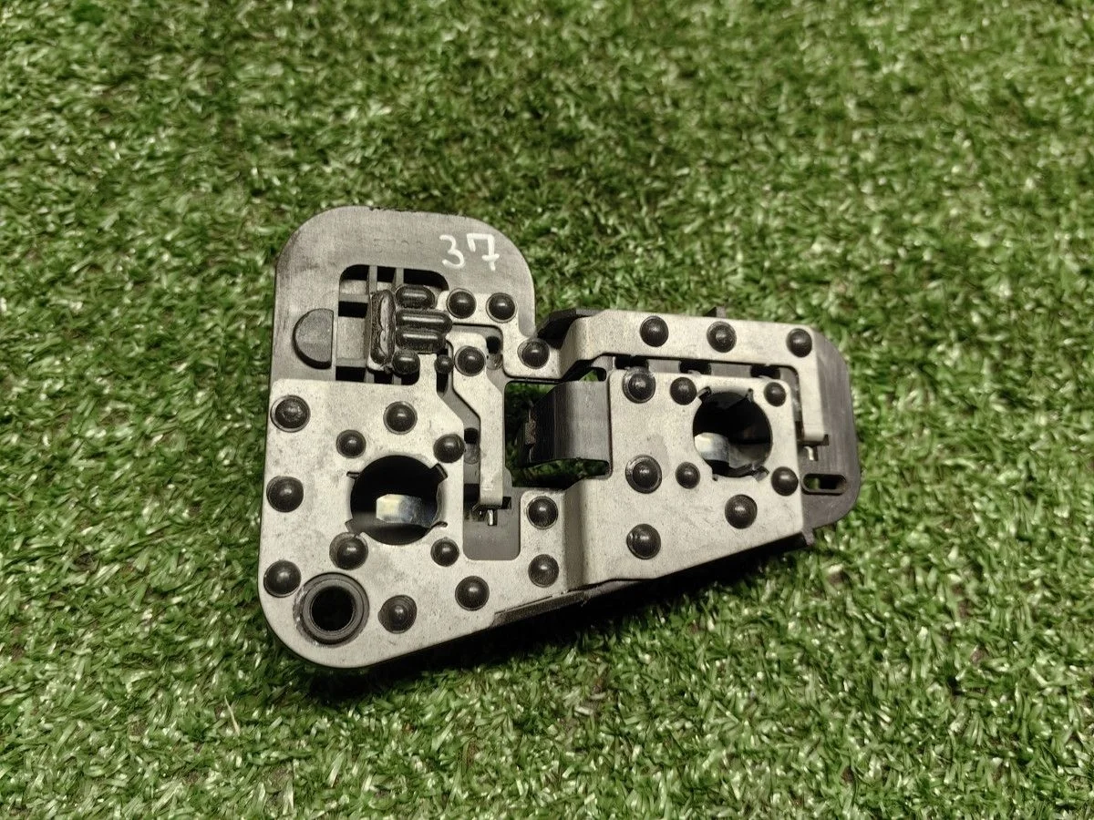 Плата стоп-сигнала левая Renault Fluence