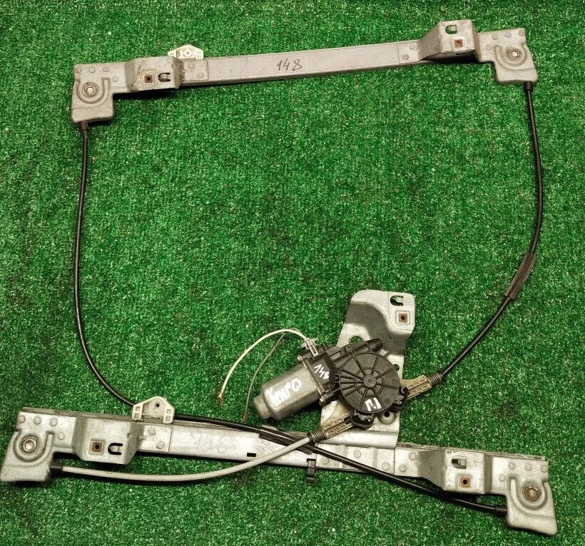 Стеклоподъемник электрический передний Renault