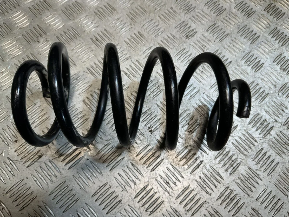 пружина задняя на nissan almera g 15