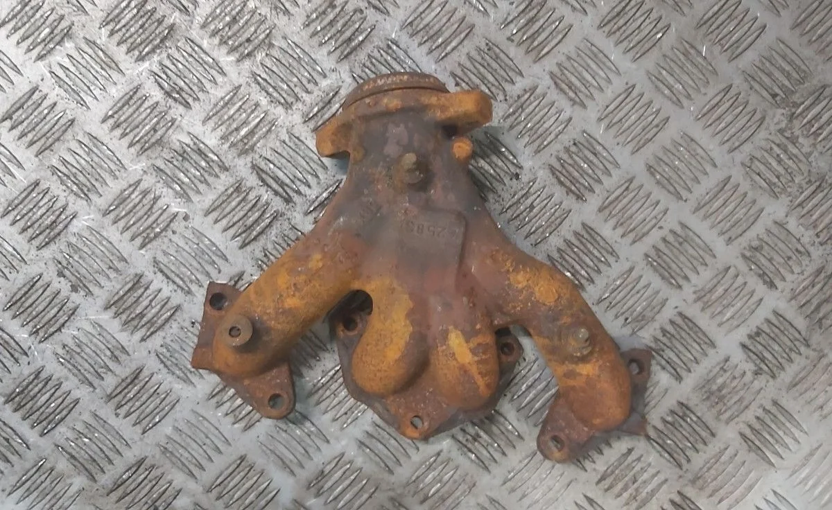 Коллектор выпускной Renault Logan