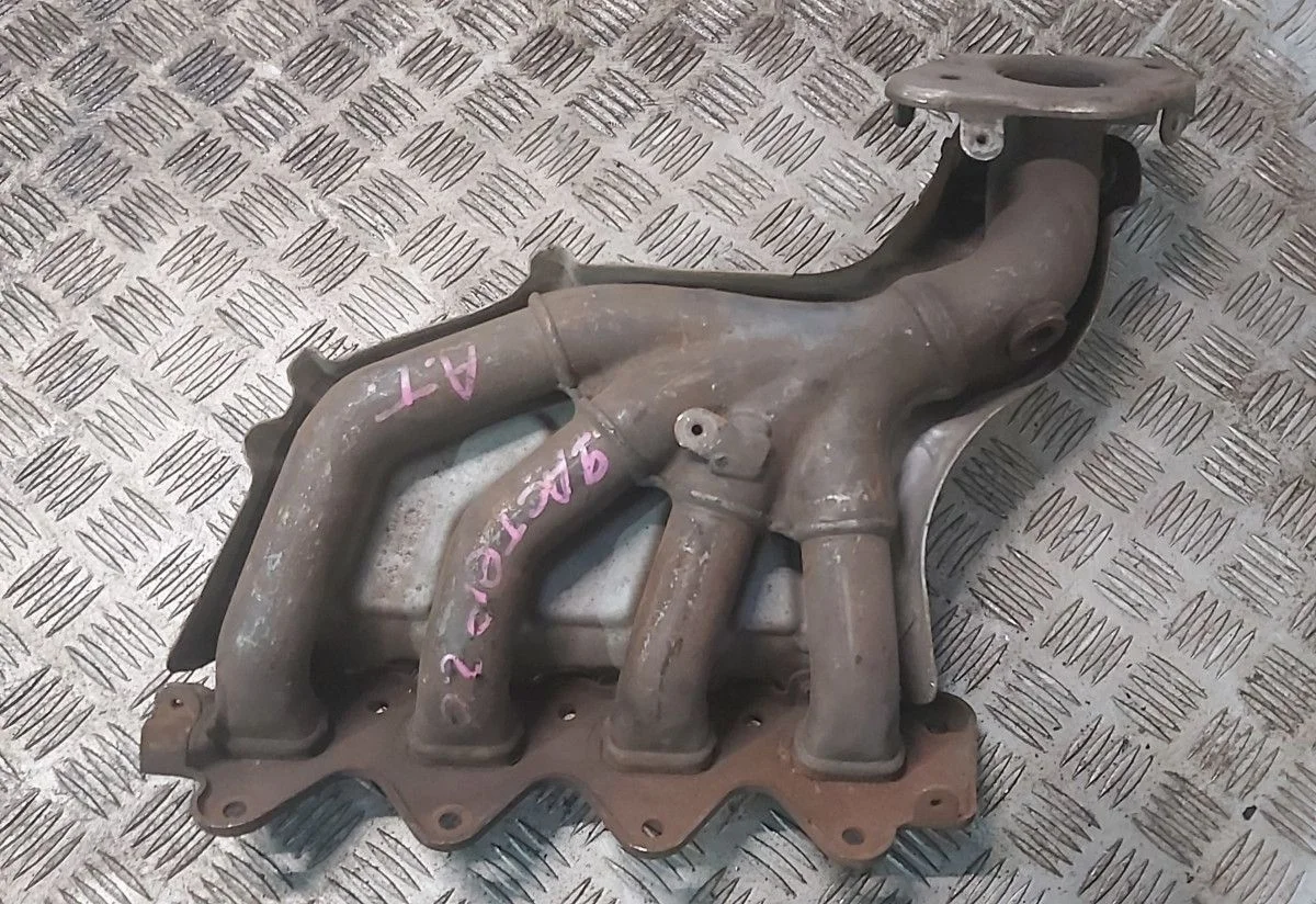 Коллектор выпускной Renault Duster