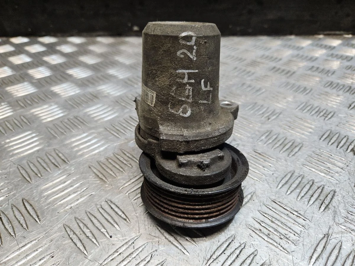 Натяжитель ремня на Mazda 6 GH