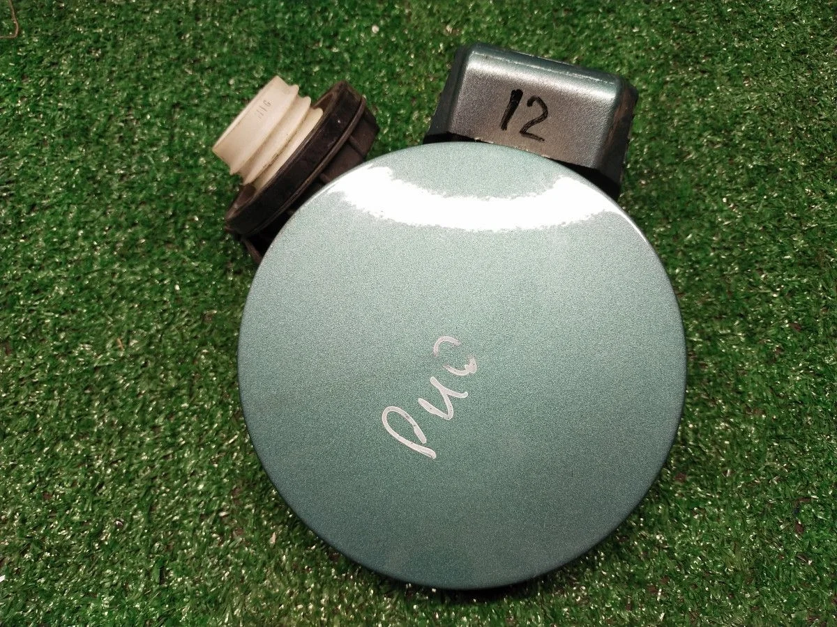 Лючок топливного бака Kia Rio 3 UB