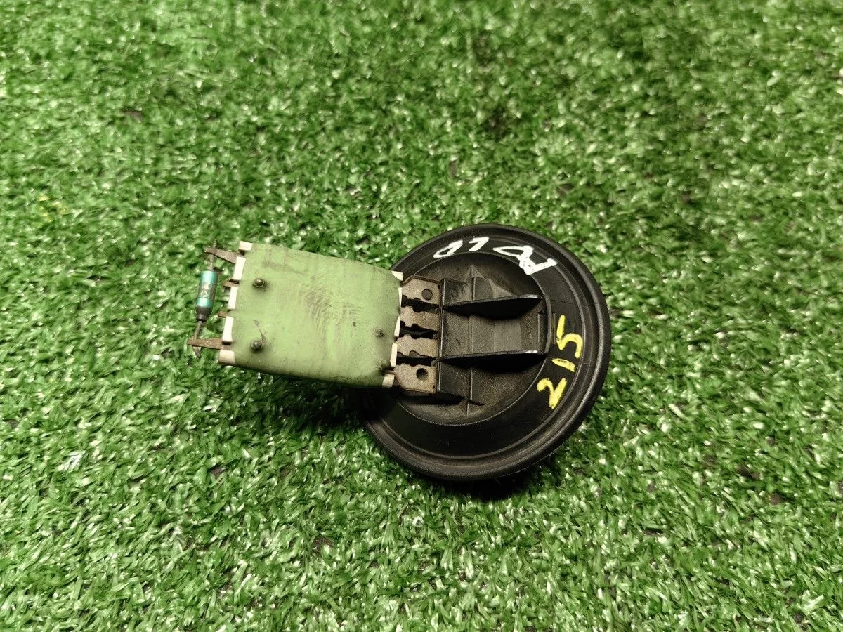 Резистор отопителя Volkswagen Polo