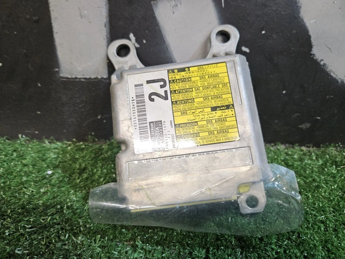 Блок управления Airbag Toyota RAV4 30