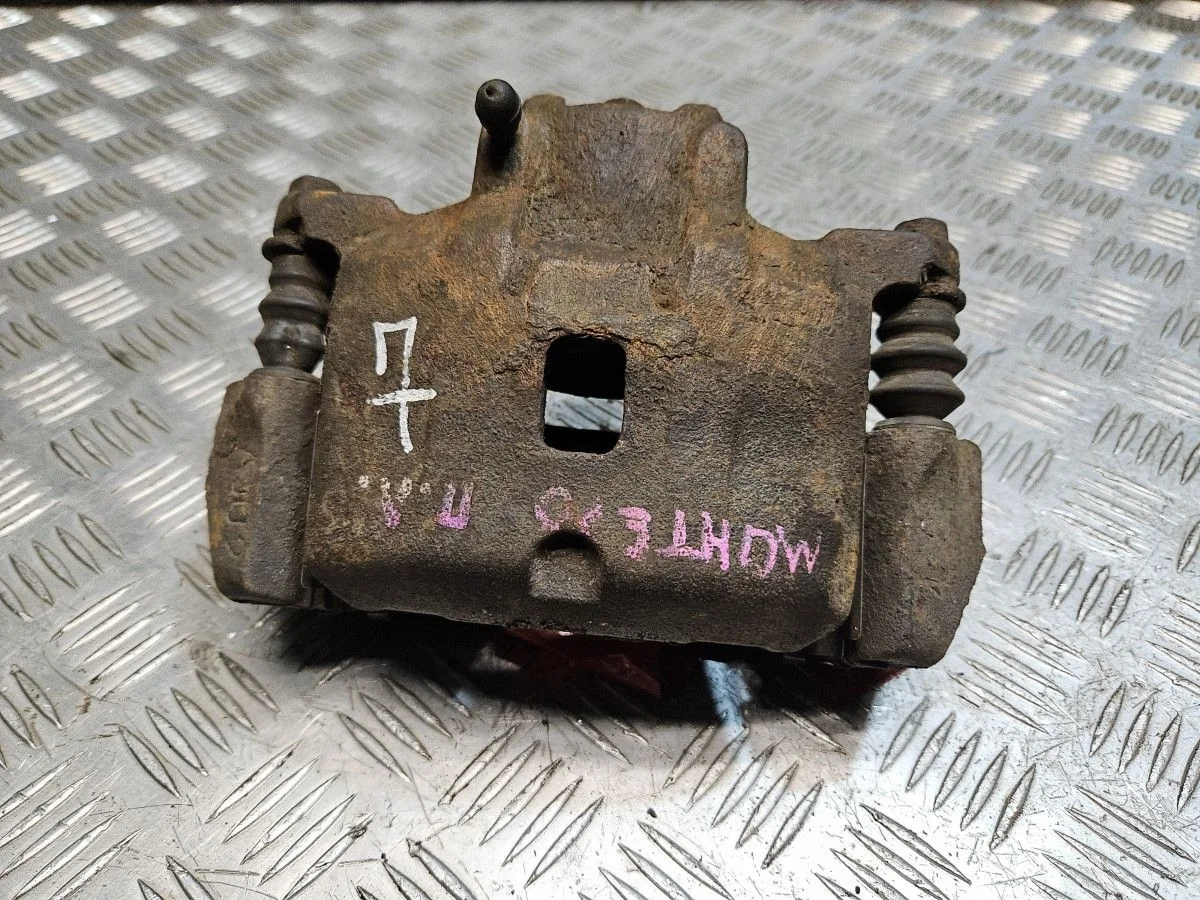 Суппорт передний левый 1-поршневой с Pajero 3