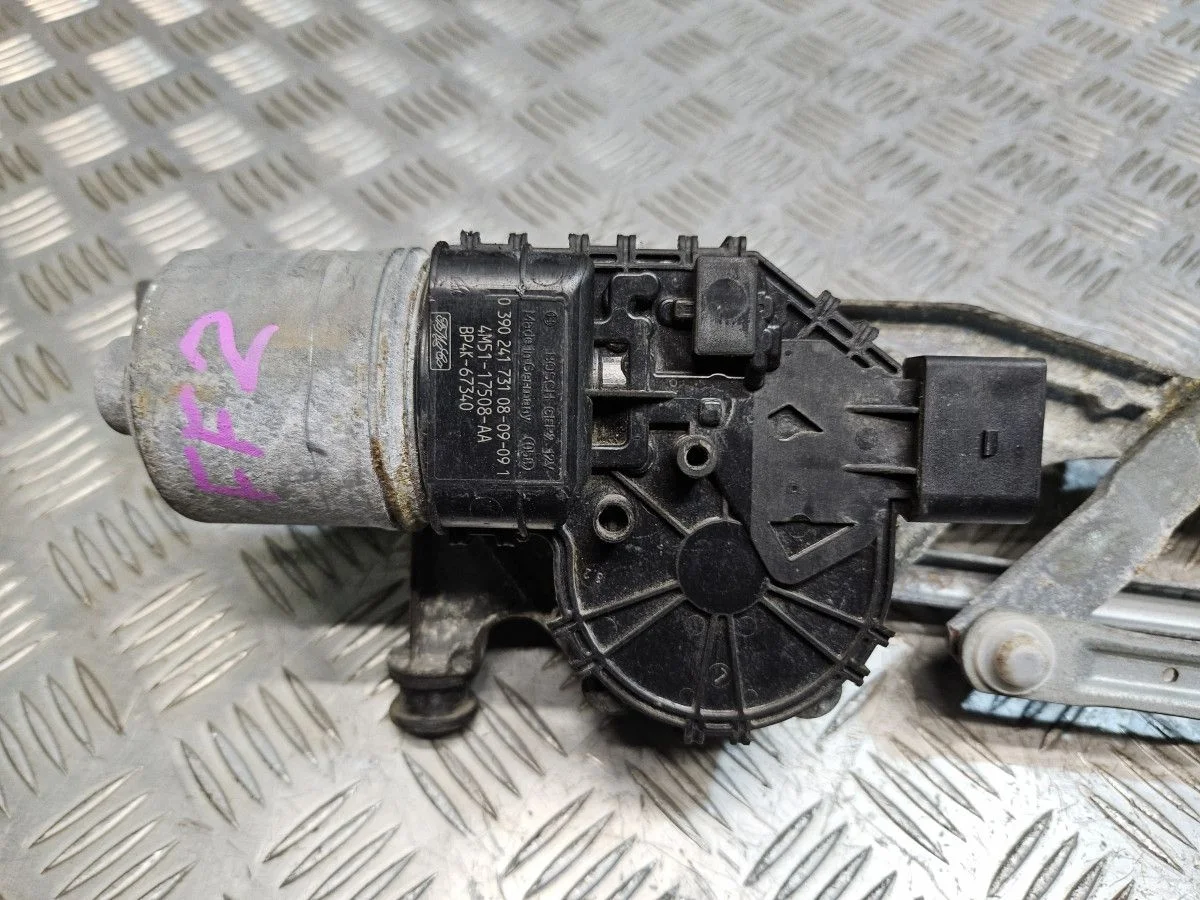 В наличии: моточик дворников Ford Focus 2.