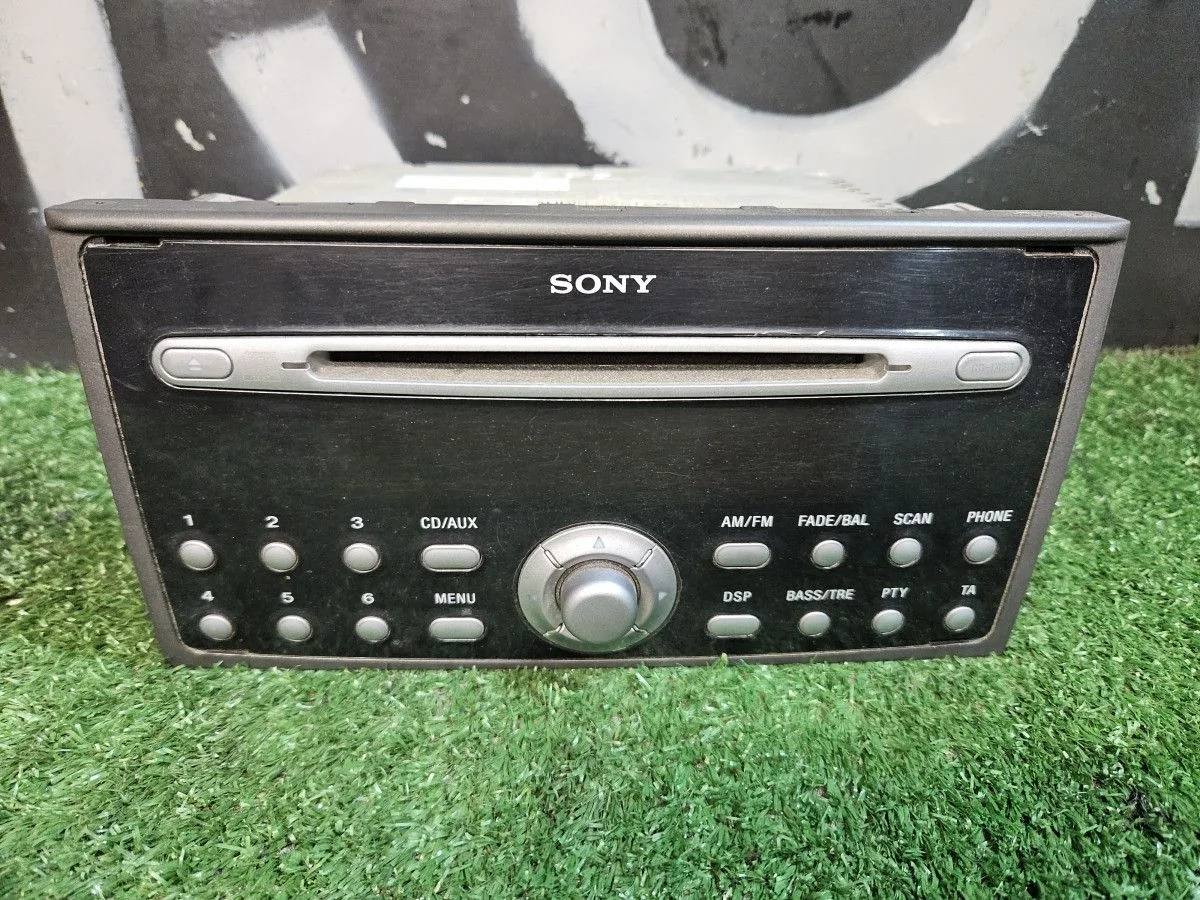 магнитола Sony для автомобиля Ford Focus 2