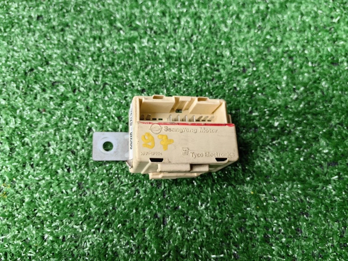 Реле SsangYong Kyron