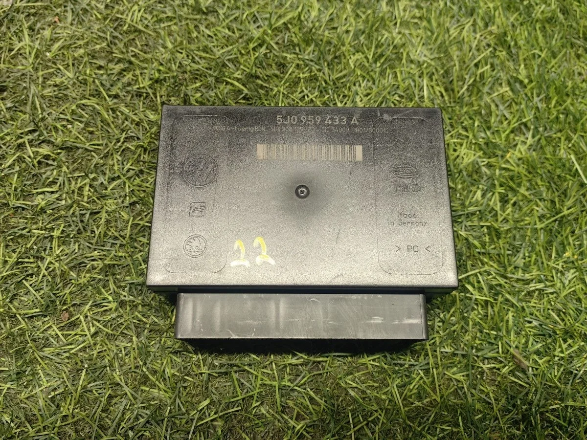 Блок комфорта Skoda Fabia