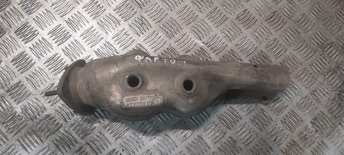 Коллектор выпускной Volkswagen Phaeton