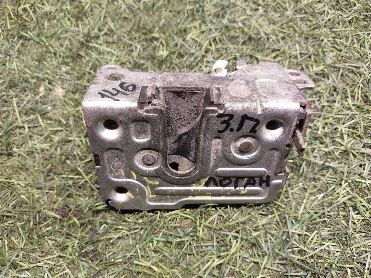 Замок двери задней правой Renault Logan