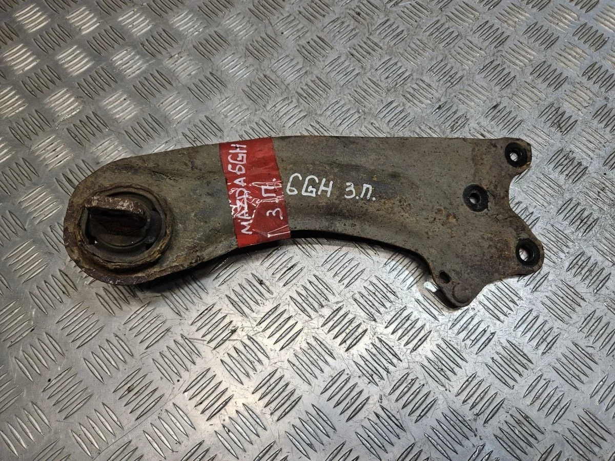 Рычаг задний правый на Mazda 6 GH