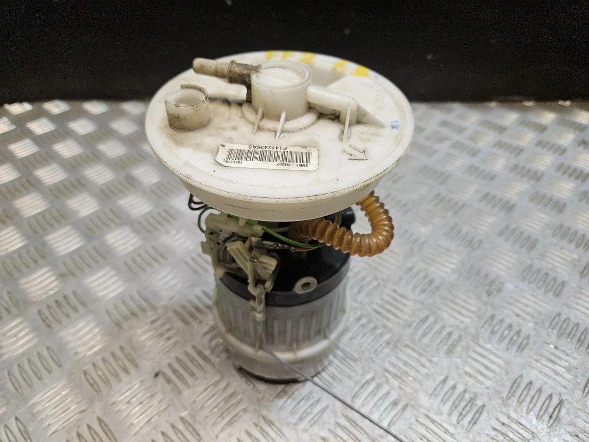 Насос топливный в сборе Ford Focus 2