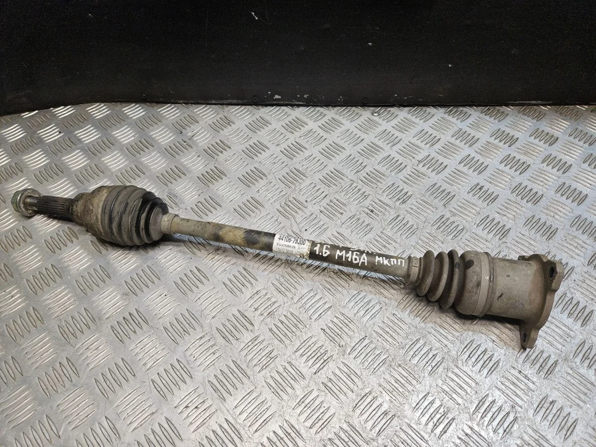 Привод задний правый на Suzuki SX4