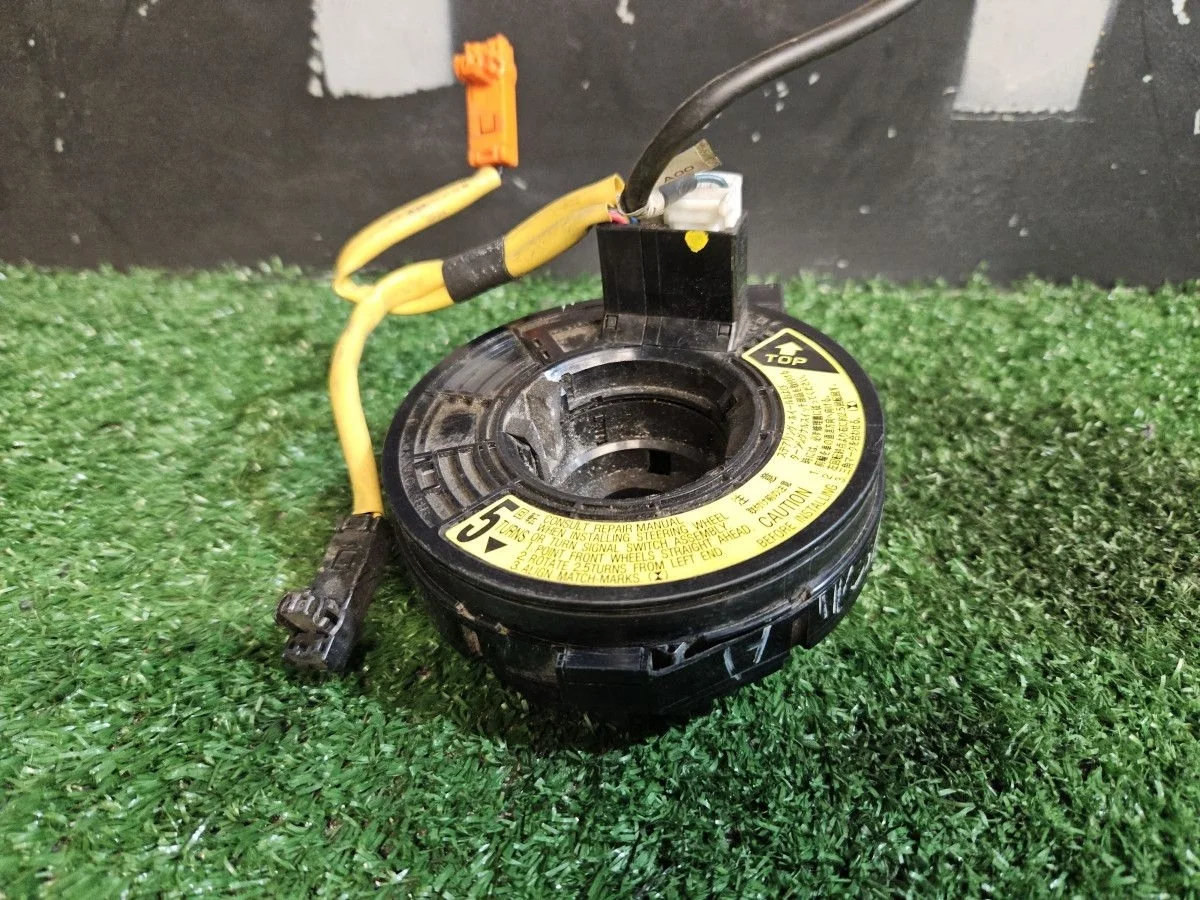 Шлейф подрулевой SRS на Toyota Corolla E120