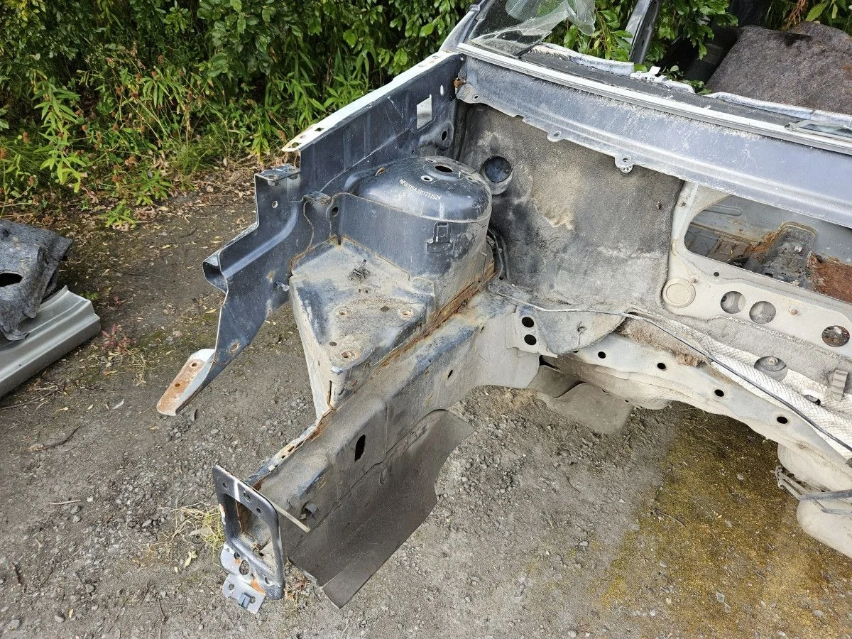 Лонжерон правый на Ford Fusion рест