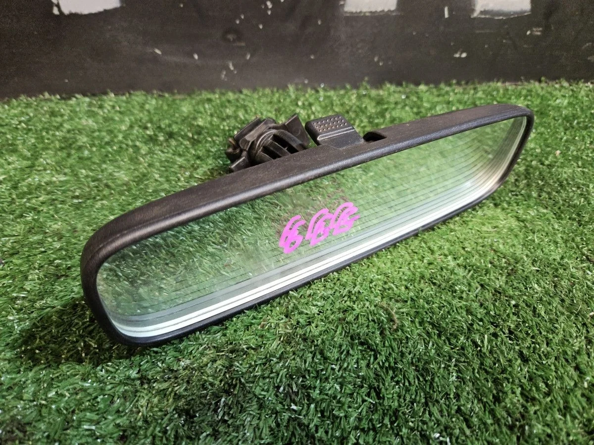 Зеркало салонное на Mazda 6 GG