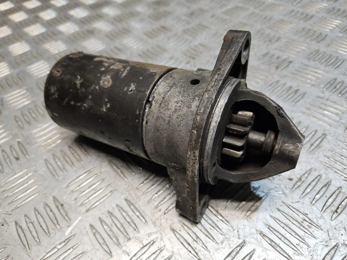 Стартер на Corolla E121 1.6