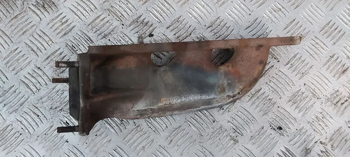 Коллектор выпускной левый Ауди A6(C5)