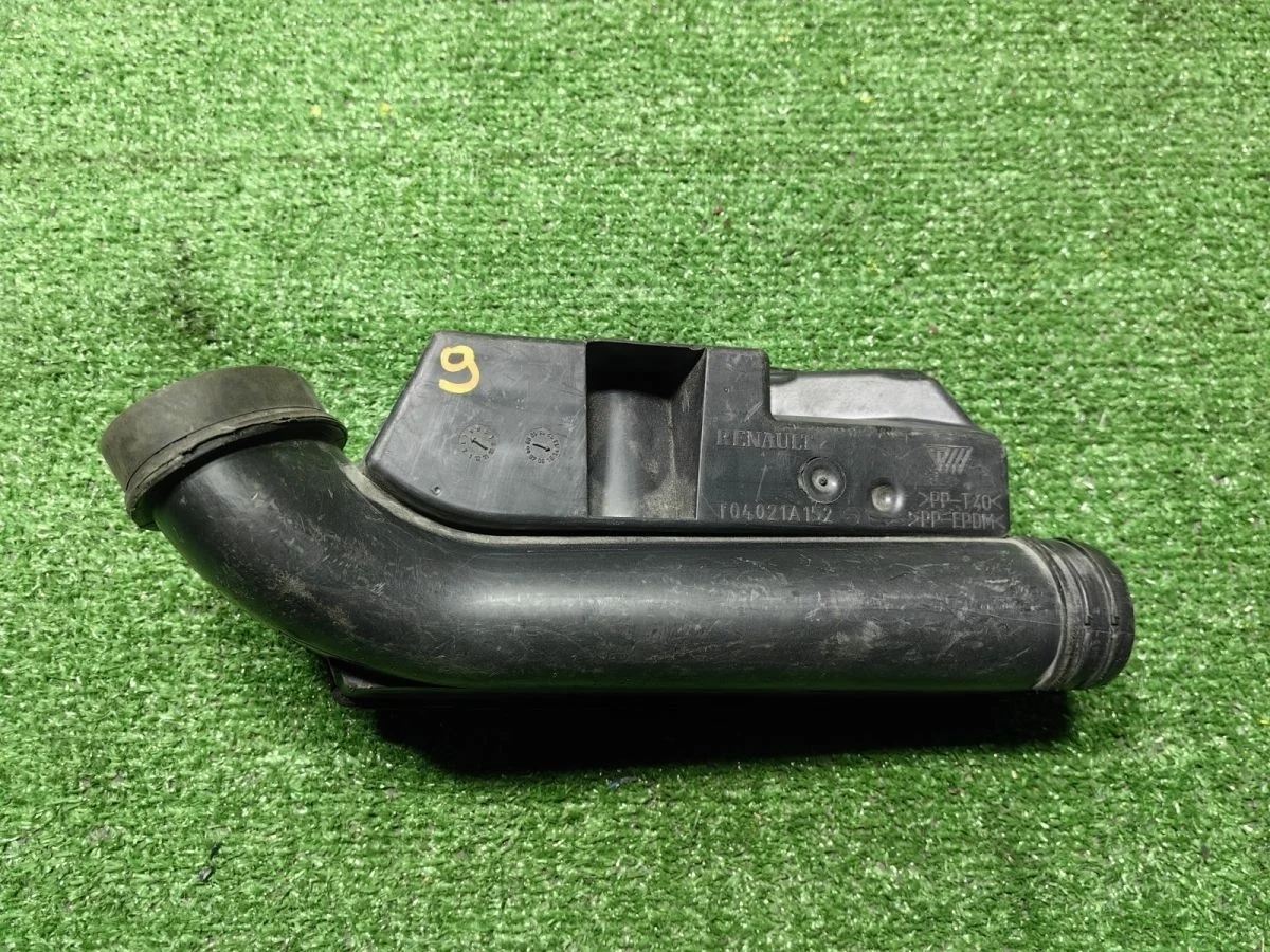 Резонатор воздушного фильтра Renault Duster