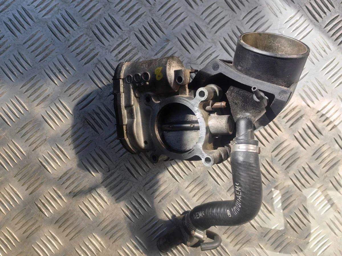 Дроссельная заслонка Mercedes W203