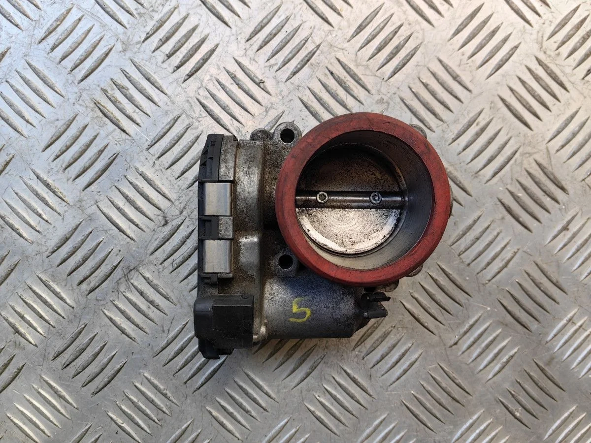 Дроссельная заслонка Mercedes C-Class W203