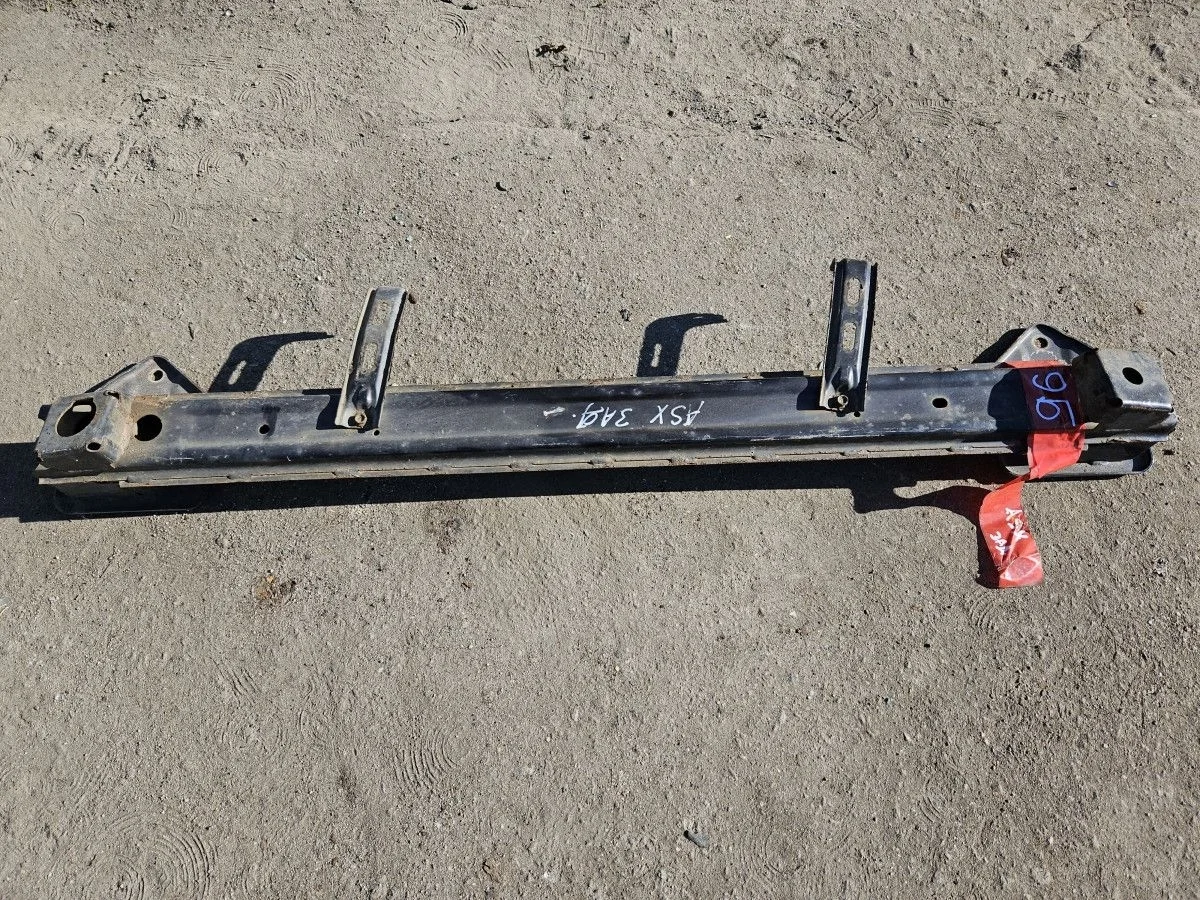 Усилитель заднего бампера на Mitsubihi ASX