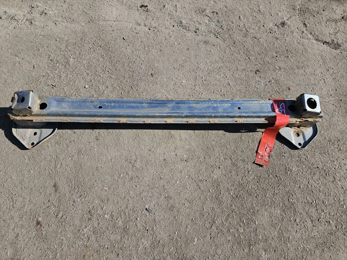 Усилитель заднего бампера на Mitsubihi Lancer 10