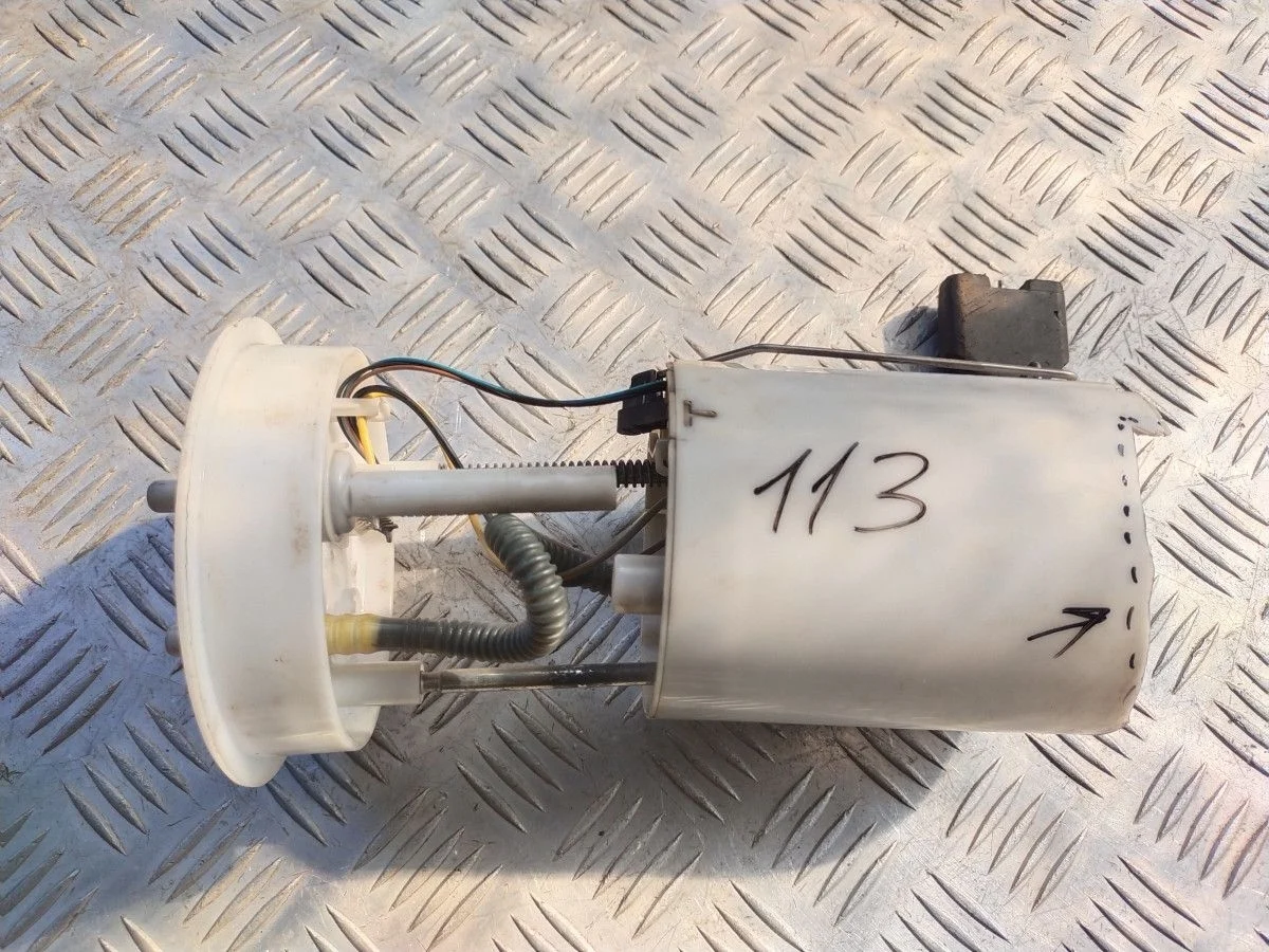 Топливный насос Volkswagen Polo