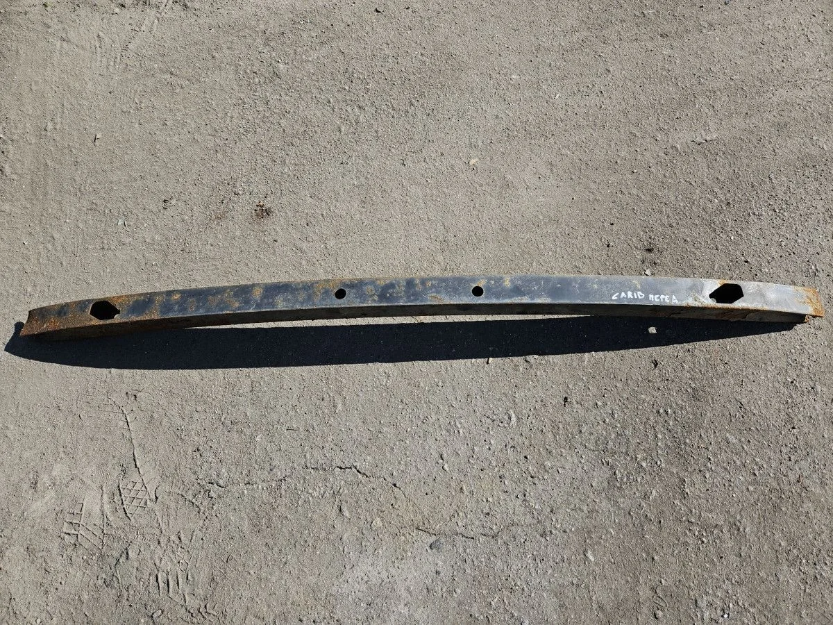 Усилитель переднего бампера на Toyota Carib